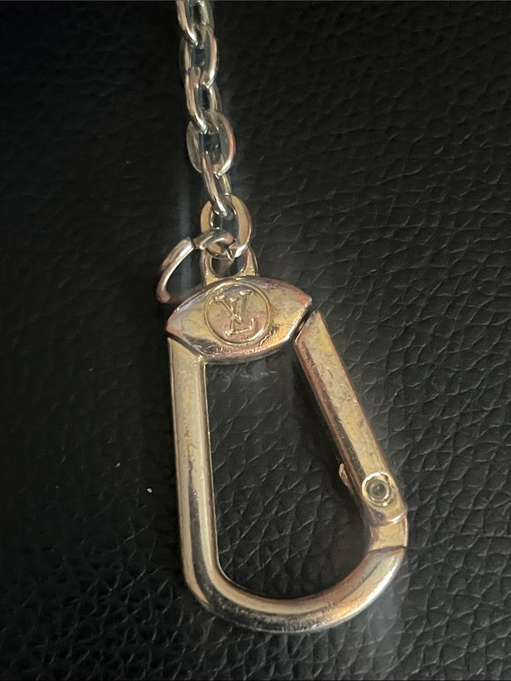 Louis Vuitton Key Pouch - Picture 4 of 8